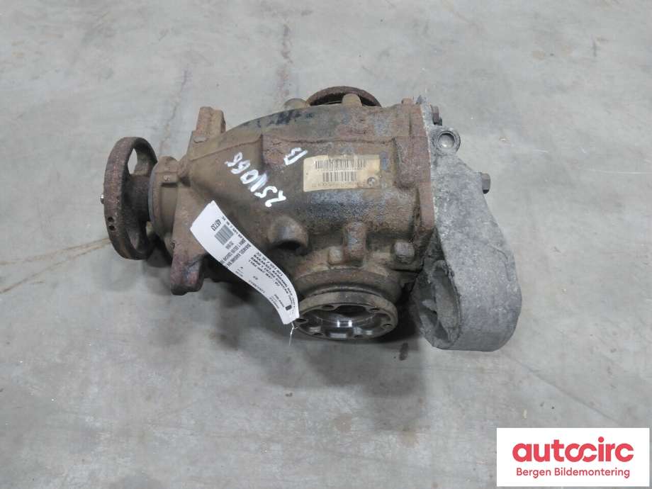 Kardang klokke bak til BMW 1-Serie 2004-2011 (E81/E82/E87/E88) (E81/E82/E87/E88) (BMW|33 10 7 591 021|)