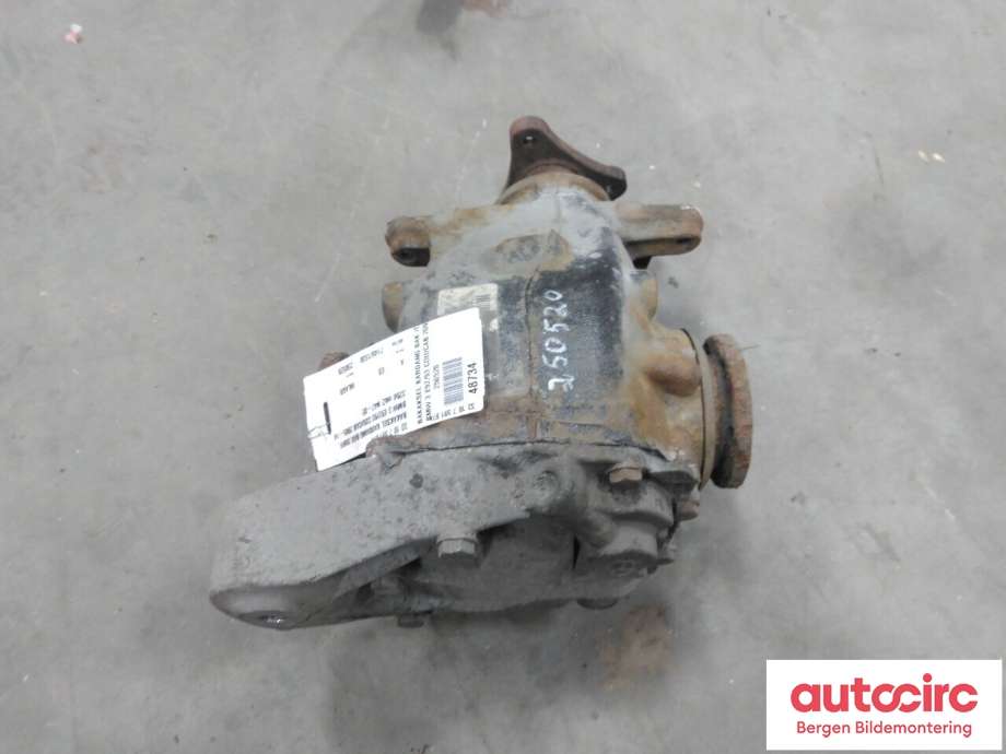 Kardang klokke bak til BMW 3-Serie 2005-2011 (E90/E91/E92/E93) (E90/E91/E92/E93) (BMW|33 10 7 591 074|)