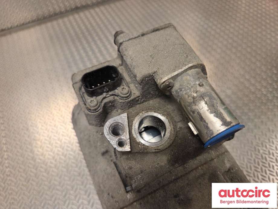 Aircondition kompressor til BMW i3 2013-2022  (BMW|64 52 9 496 107|)