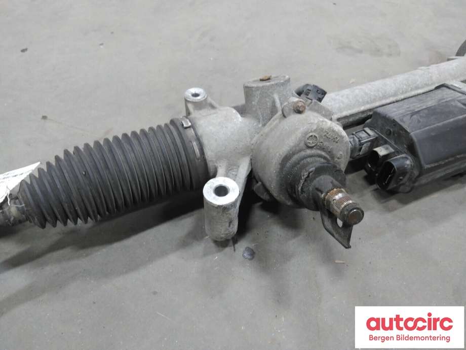 Tannstang elektrisk til Mercedes C-Klasse 2014-2018 (Fase 1) (W205) (W205) (MERCEDES|A 205 460 53 02|A 205 460 41 01|)