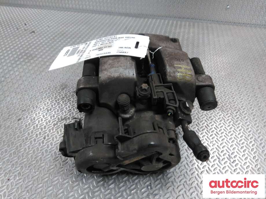 Bremsecaliper høyre bak til Mercedes C-Klasse 2014-2018 (Fase 1) (W205) (W205) (MERCEDES|A 205 423 04 81|A 000 906 13 03|)