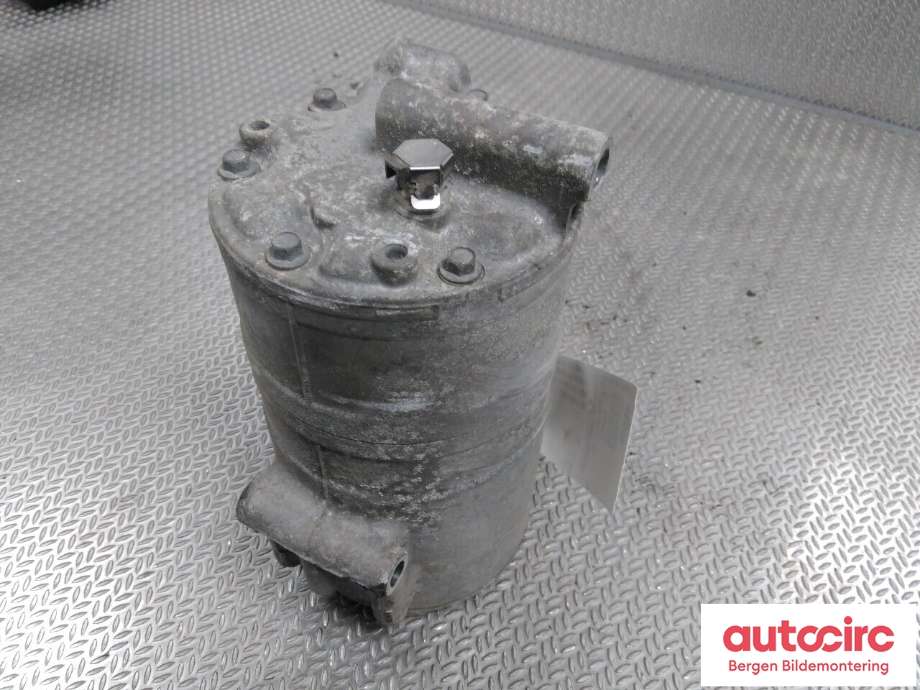 Aircondition kompressor til Mercedes C-Klasse 2014-2018 (Fase 1) (W205) (W205) (MERCEDES|A 000 830 28 00|)