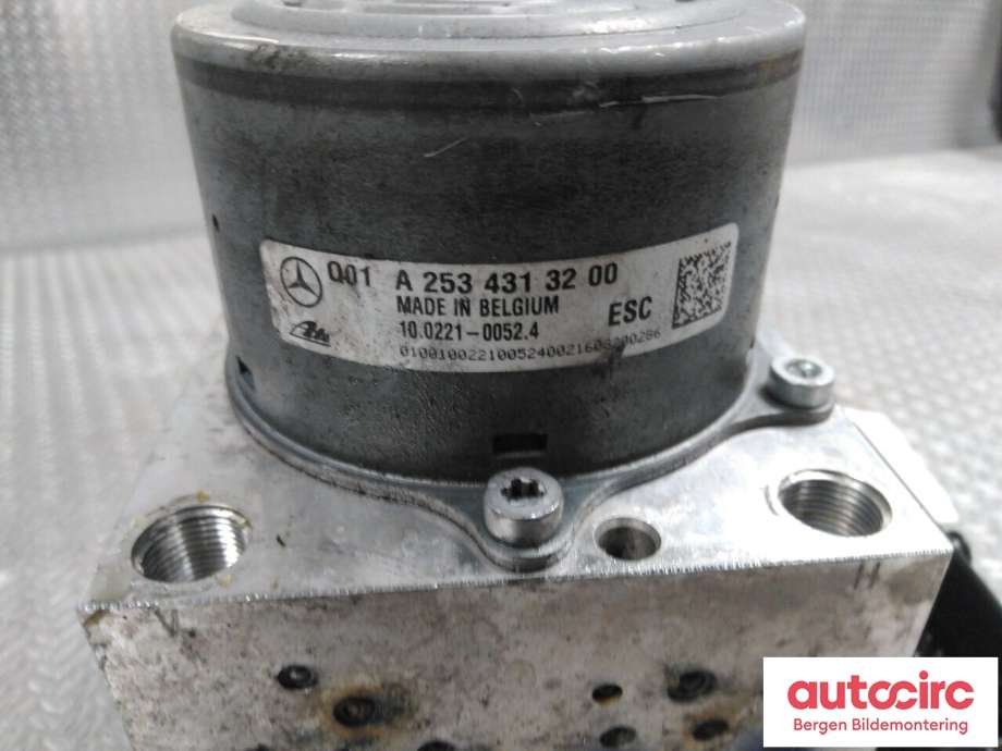 ABS sentral til Mercedes C-Klasse 2014-2018 (Fase 1) (W205) (W205) (MERCEDES|A 253 431 15 00|A 253 431 09 12|)