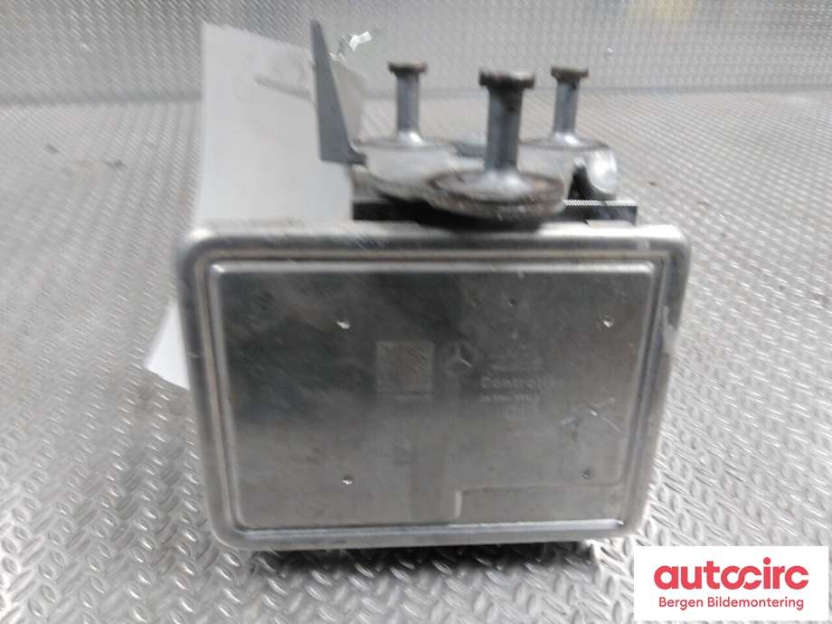 ABS sentral til Mercedes C-Klasse 2014-2018 (Fase 1) (W205) (W205) (MERCEDES|A 253 431 15 00|A 253 431 09 12|)