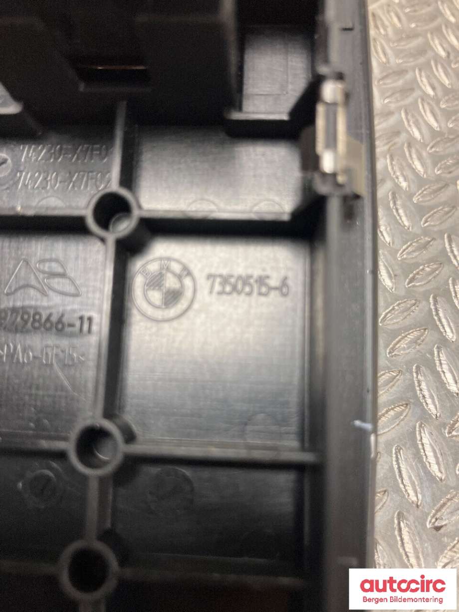 Diverse deler til BMW X1 2015-2022 (F48) (F48) (BMW|61 31 9 208 107|)