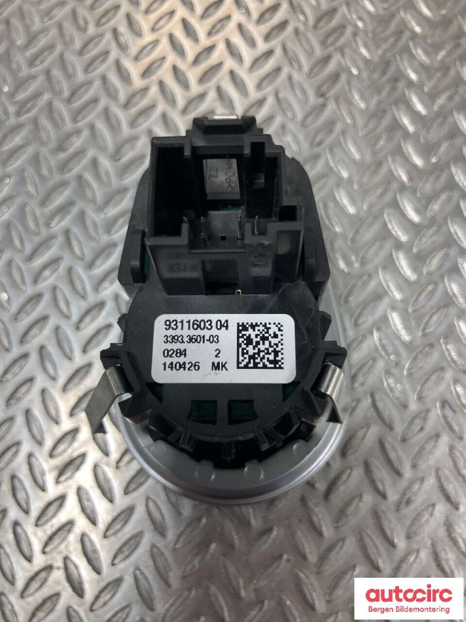 Diverse deler til BMW X1 2015-2022 (F48) (F48) (BMW|61 31 9 311 603|)
