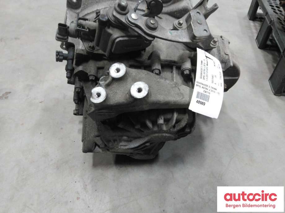Girkasse manuell 6-trinn til Opel Astra J 2010-2015  (OPEL||95519483)