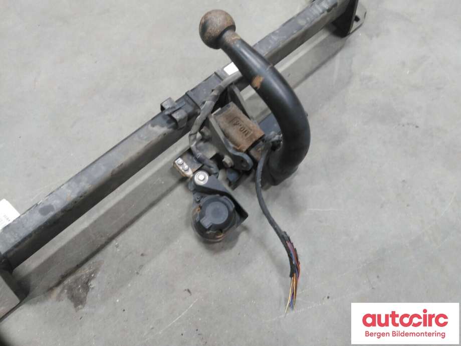 Hengerfeste til BMW X1 2015-2022 (F48) (F48) (BMW|51 12 9 464 289|)