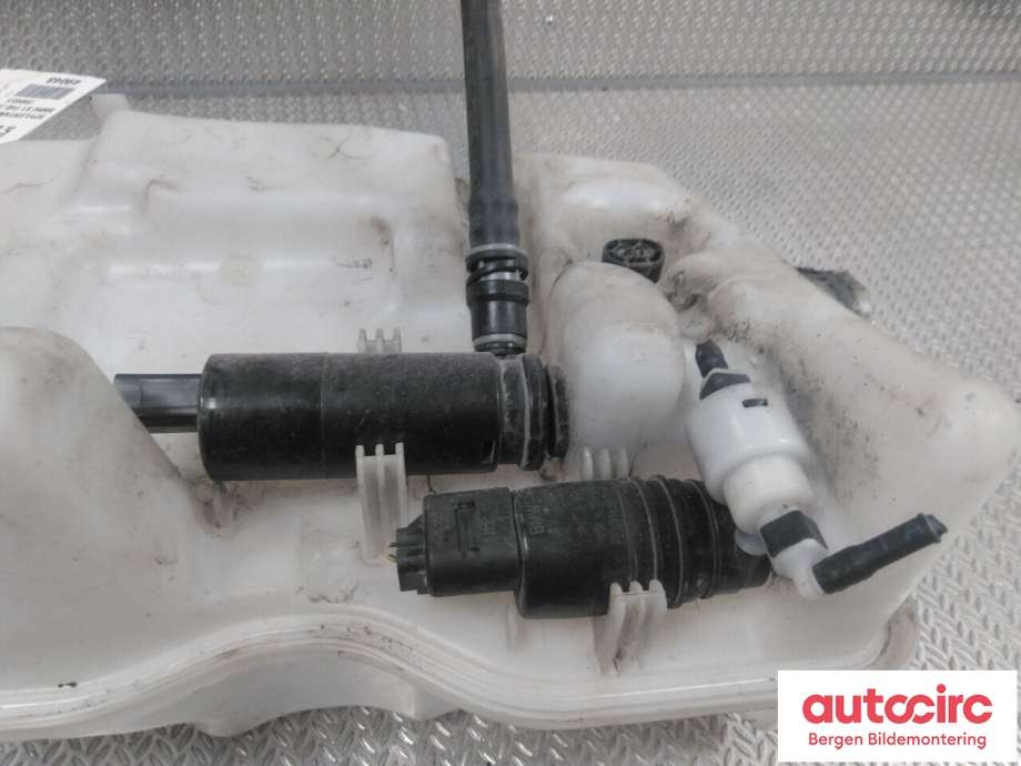 Diverse deler til BMW X1 2015-2022 (F48) (F48) (BMW||61667369649)