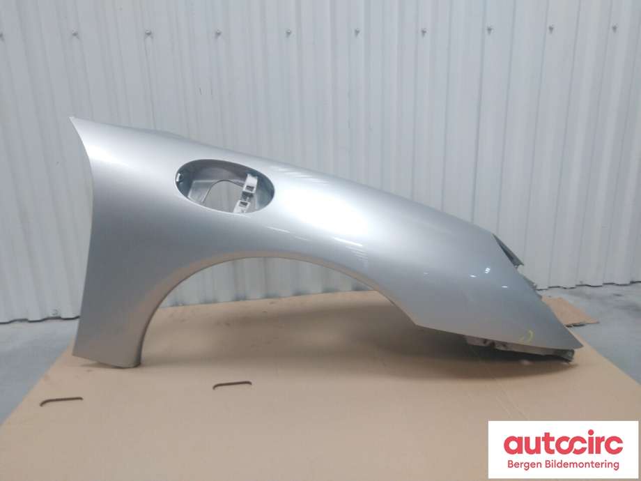 Skjerm høyre foran til Porsche 911 1998-2005 (996) (996) (PORSCHE|996 503 032 02|996 503 032 05|)