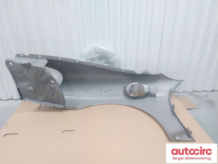Skjerm høyre foran til Porsche 911 1998-2005 (996) (996) (PORSCHE|996 503 032 02|996 503 032 05|)