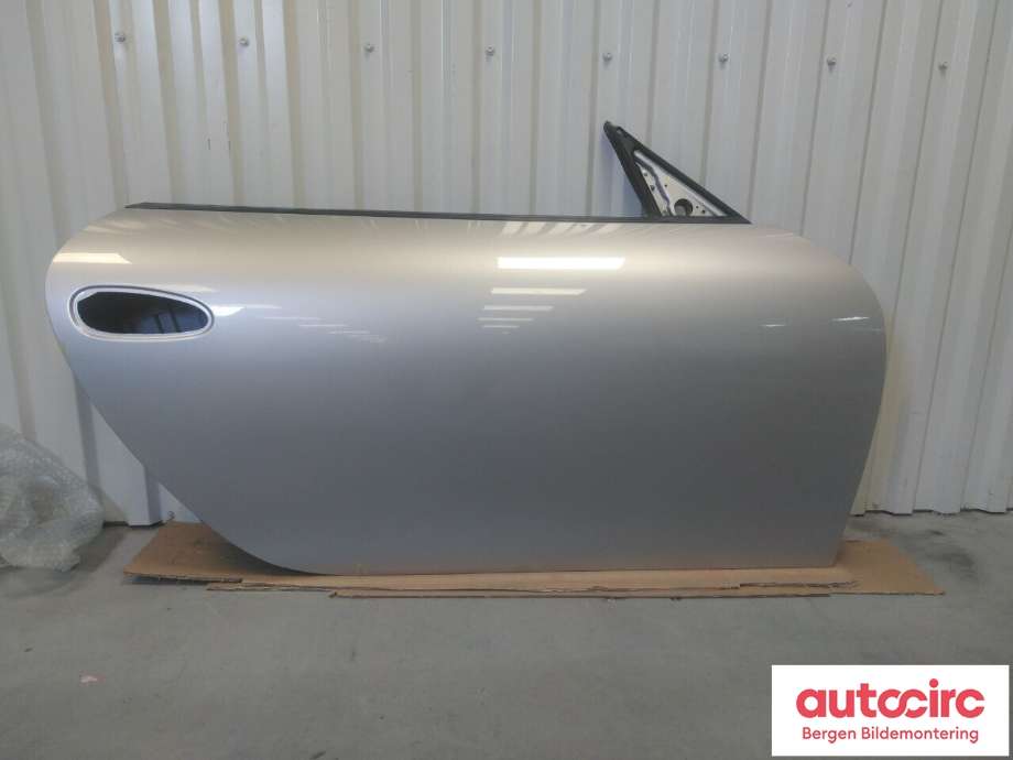 Dør høyre 2dørs til Porsche 911 1998-2005 (996) (996) (PORSCHE|996 531 012 06|996 531 012 04|)