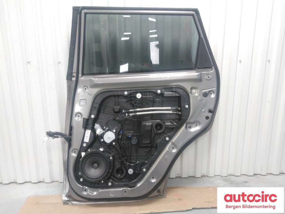 Dør høyre bak til Kia Soul 2014-2019 (Type II)  (KIA|)
