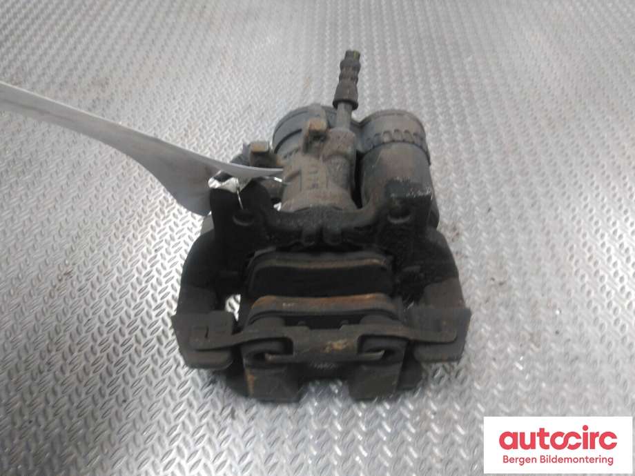 Bremsecaliper høyre bak til BMW X1 2015-2022 (F48) (F48) (BMW|34 20 6 883 034|)
