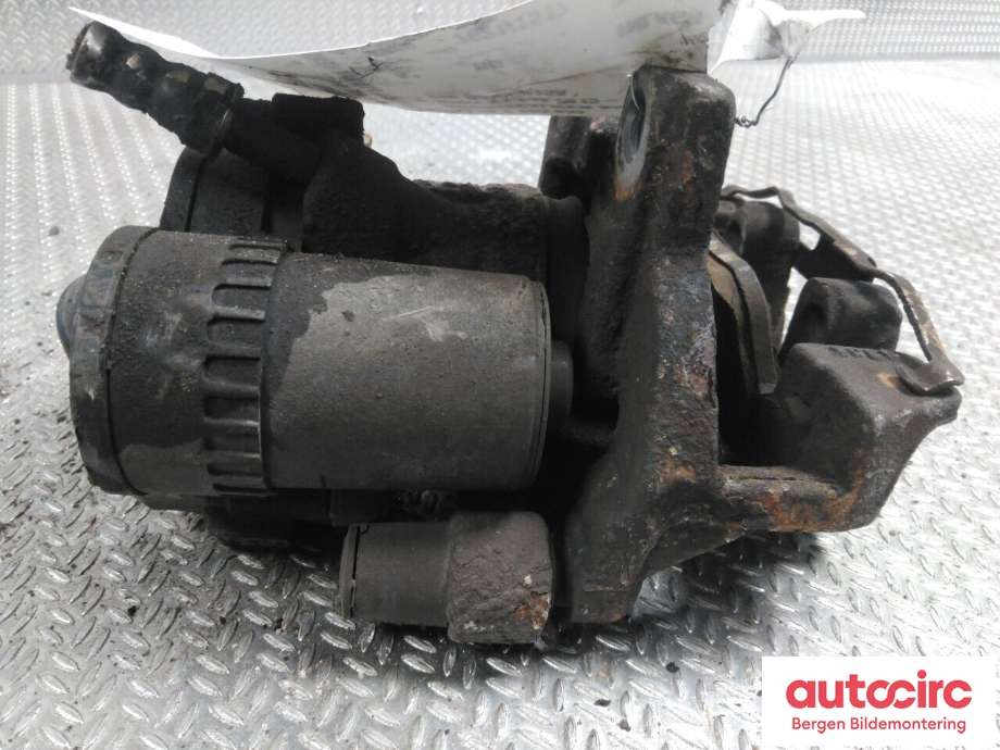 Bremsecaliper venstre bak til BMW X1 2015-2022 (F48) (F48) (BMW|34 20 6 883 033|)