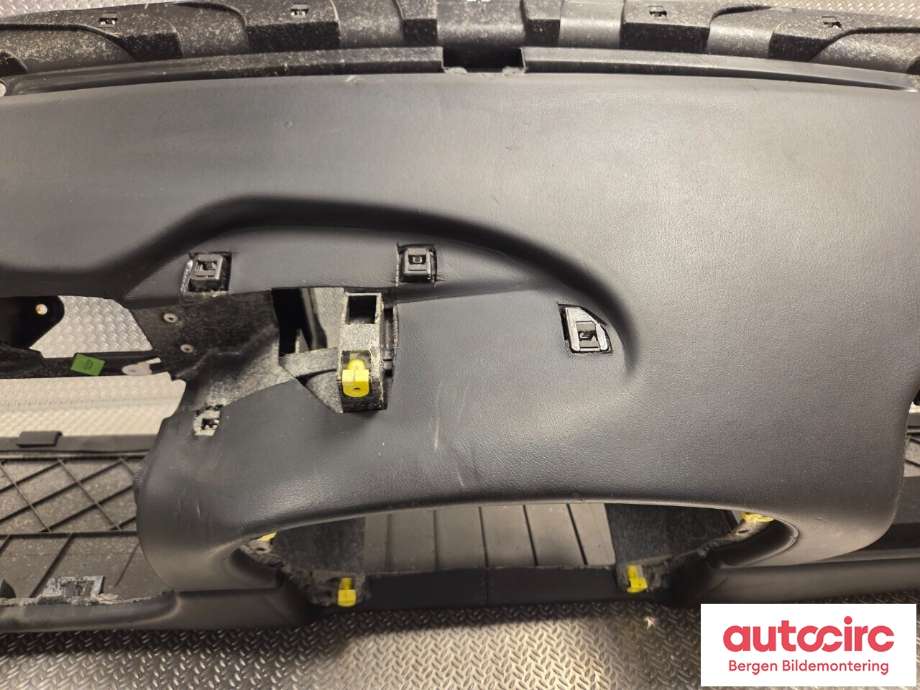 Dashbord til Porsche 911 1998-2005 (996) (996) (PORSCHE|996 552 111 02||996 552 081 05)