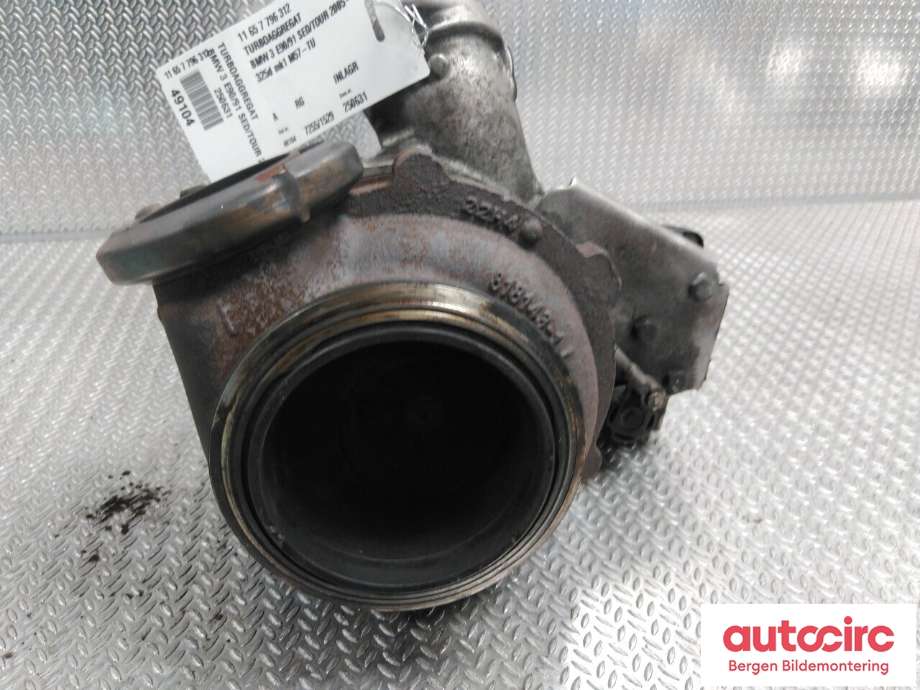 Turbo til BMW 3-Serie 2005-2011 (E90/E91/E92/E93) (E90/E91/E92/E93) (BMW|11 65 7 796 312|)