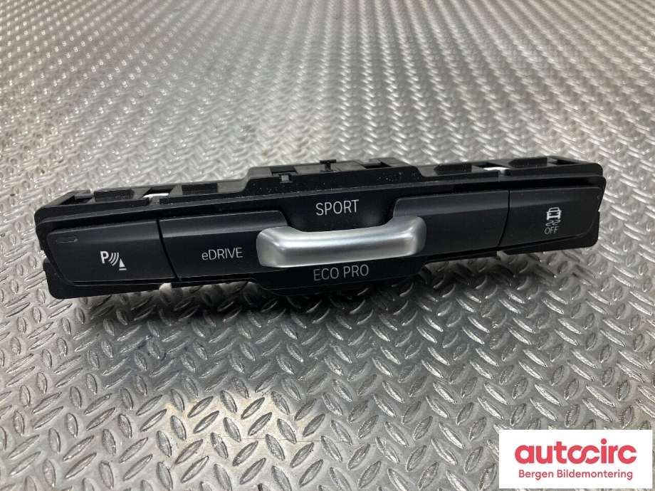 Diverse deler til BMW 2-Serie 2014-2021 (F22/F23) (F22/F23) (BMW|61 31 9 392 809|)
