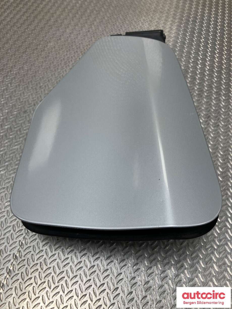 Tanklokk til BMW 2-Serie 2014-2021 (F22/F23) (F22/F23) (BMW|51 17 7 350 864|)
