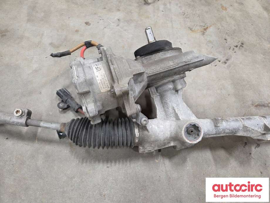 Tannstang elektrisk til BMW 2-Serie 2014-2021 (F22/F23) (F22/F23) (BMW|32 10 5 A39 026|)