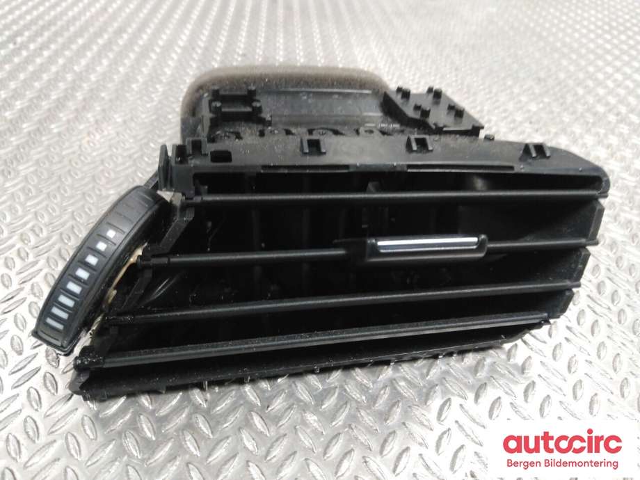Dashbord friskluftdyse til BMW X1 2015-2022 (F48) (F48) (BMW|64 22 9 292 740|)