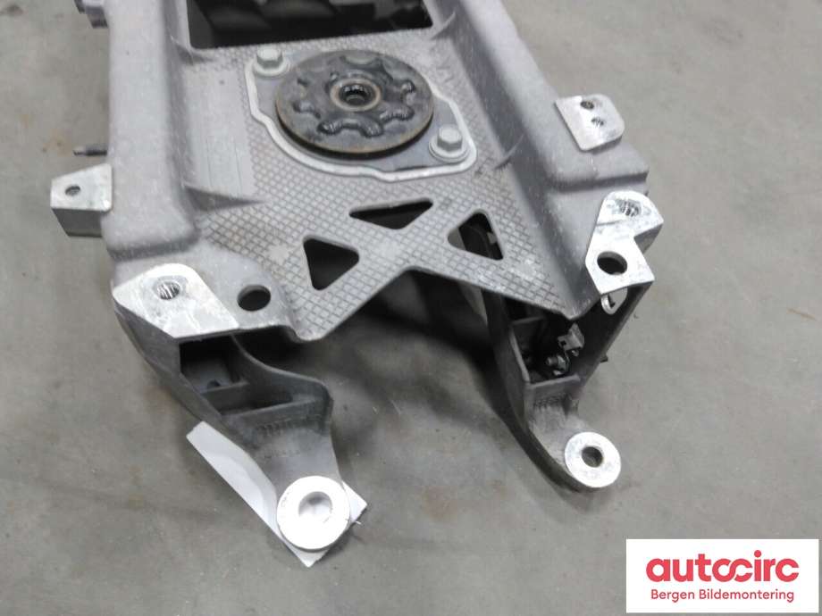 Travers foran hoved til Ford Mustang Mach-e 2020-->> (FORD (US)|2518956|2819528|)