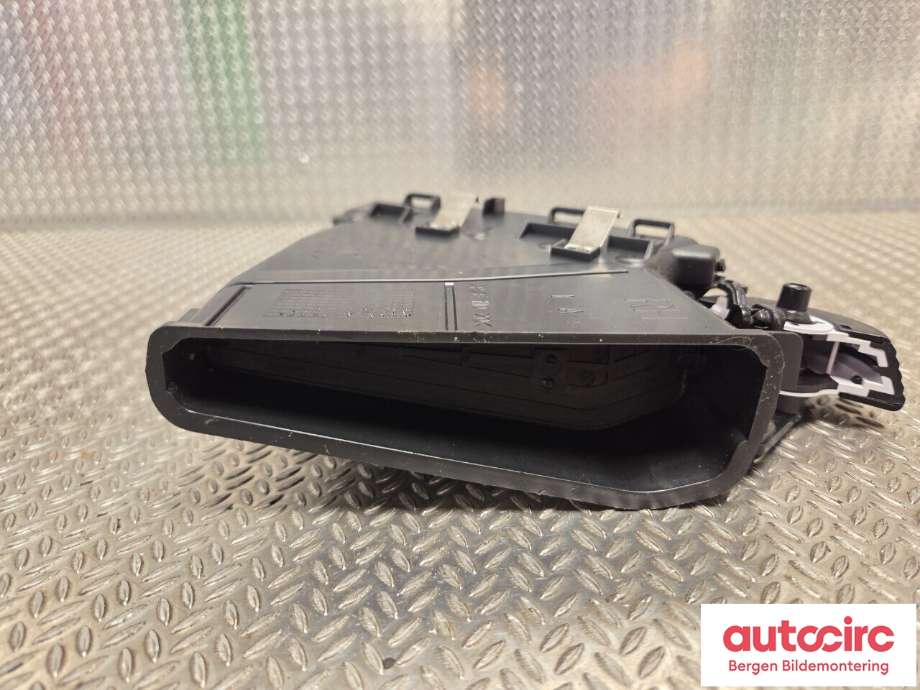 Dashbord friskluftdyse til Ford Transit Connect 2013-2018 Type II, Fase 1  (FORD|2045223|)