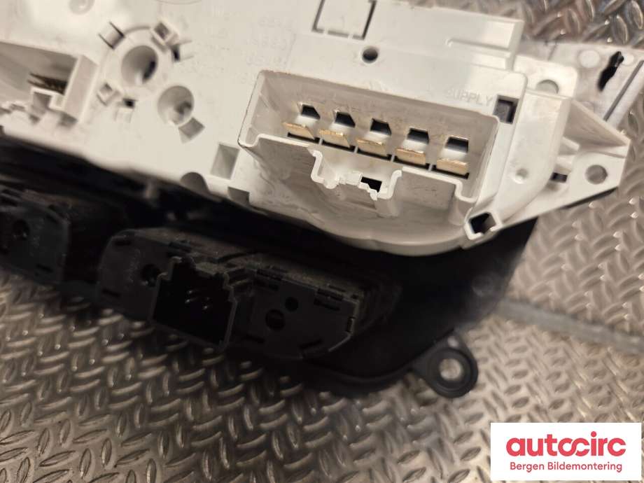 Varmeapparat betjening til Ford Transit Connect 2013-2018 Type II, Fase 1  (FORD|2010112|)
