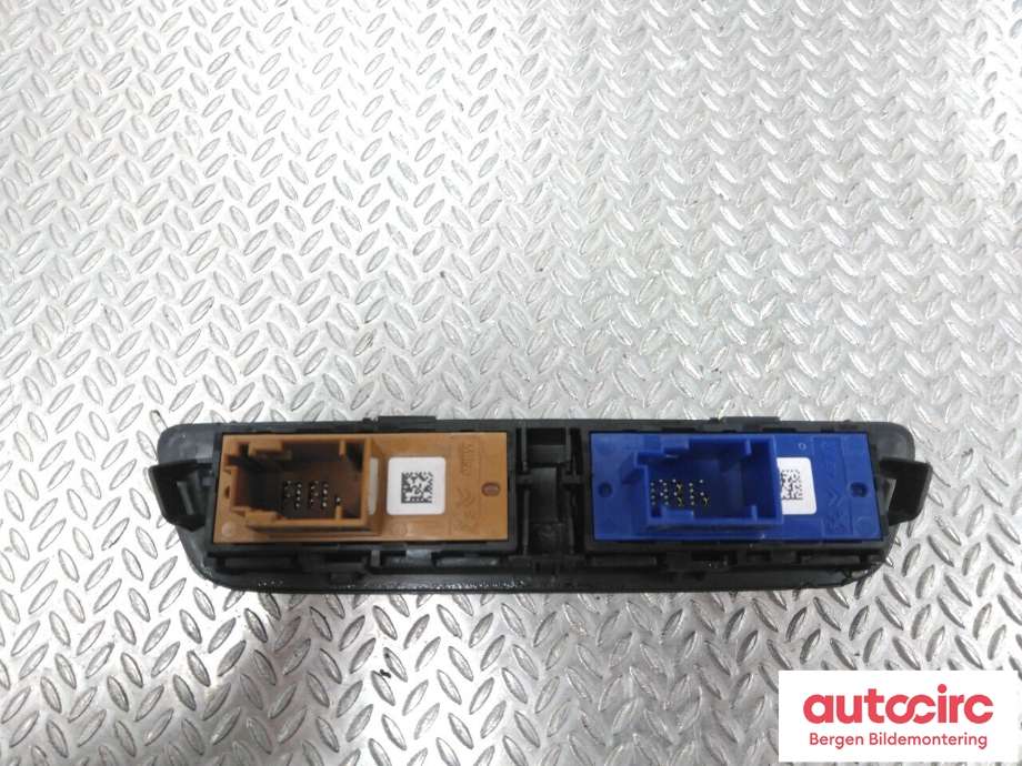 Diverse deler til Peugeot 2008 2013-2019 (Type I) (PEUGEOT|96 750 105 ZD|)