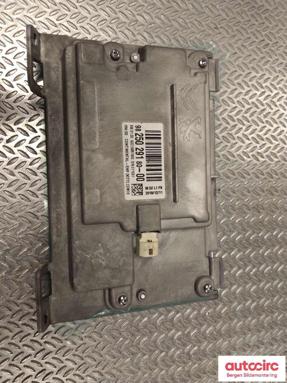 Bilstereo navigasjon til Peugeot 2008 2013-2019 (Type I)  (PEUGEOT|98 316 424 80|)