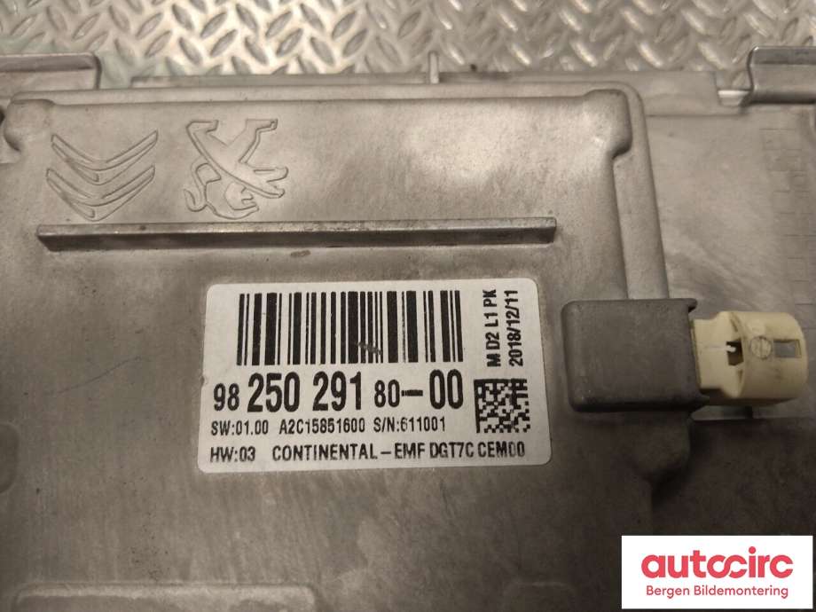 Bilstereo navigasjon til Peugeot 2008 2013-2019 (Type I)  (PEUGEOT|98 316 424 80|)