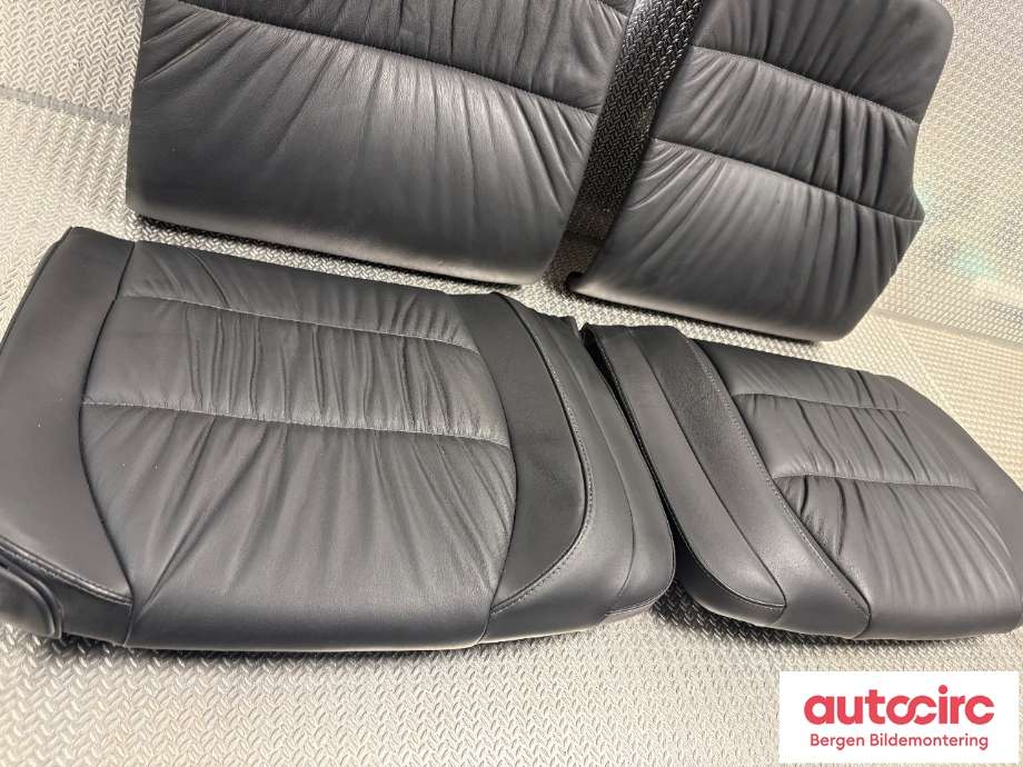 Sete bak til Porsche 911 1998-2005 (996) (996) (PORSCHE|996 522 051 02|996 522 011 02 EVK|996 522 012 02)