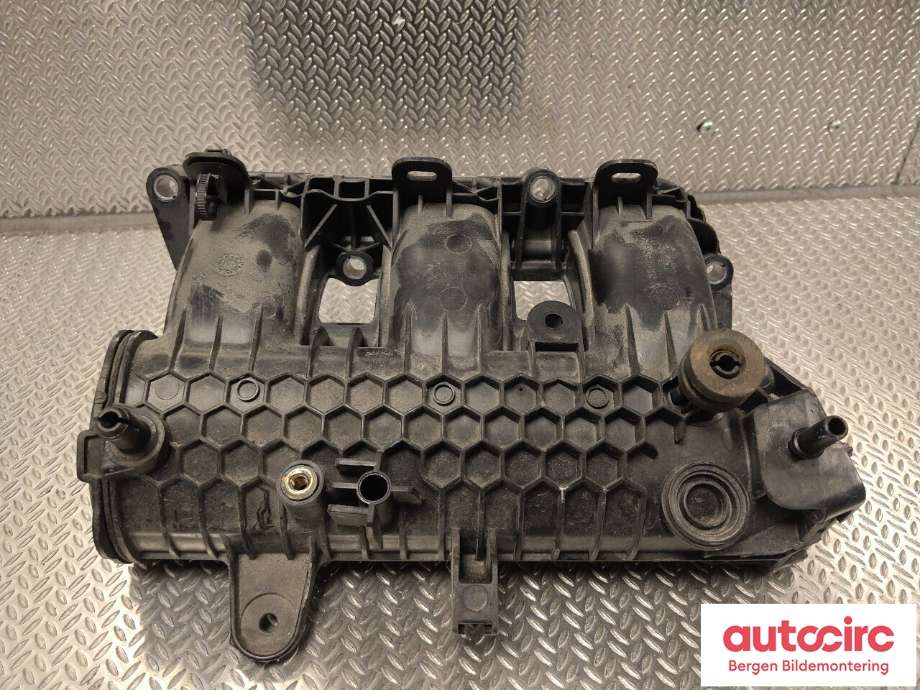 Manifold innsug til Peugeot 2008 2013-2019 (Type I)  (PEUGEOT|98 422 728 80|)