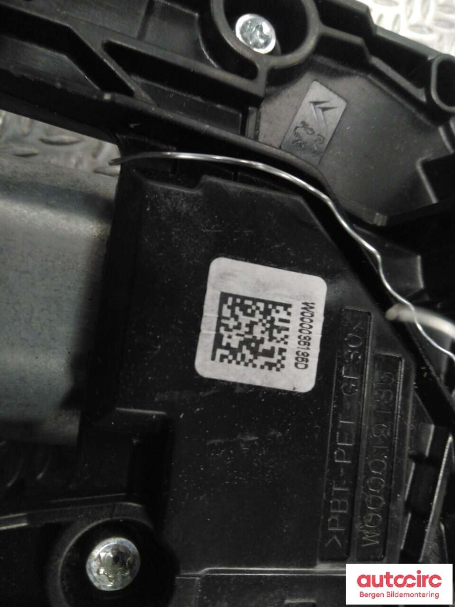 Viskermotor bakrute til Peugeot 2008 2013-2019 (Type I) (PEUGEOT|96 784 235 80|)