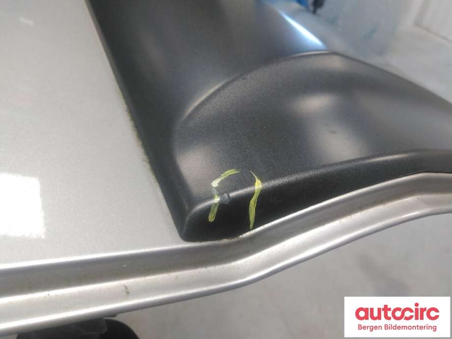 Dør venstre bak til Hyundai Tucson 2003-2009 (HYUNDAI|77003 2E050|)