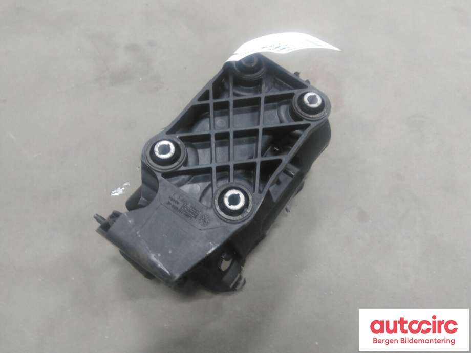 Diverse deler til Ford Mustang Mach-e 2020-->> (FORD (US)|2707947|)