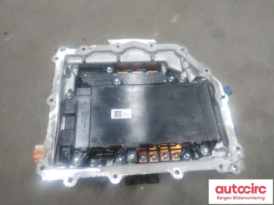 Inverter elbil til Ford Transit Connect 2018-->> Type II, Fase 2  (FORD|2710539|SVLJ98-7B012-AD|)