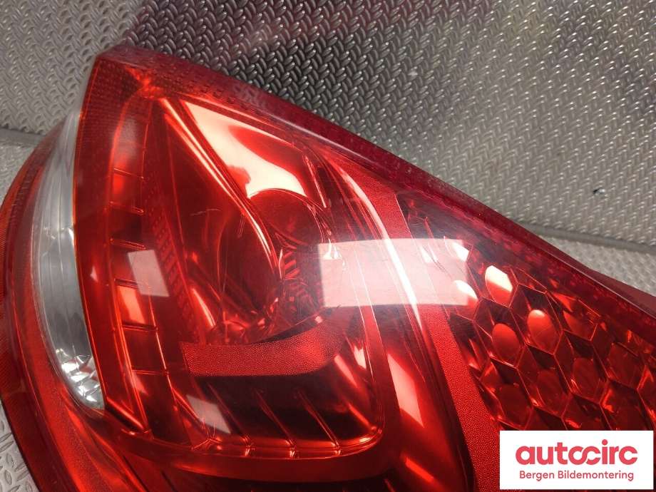 Baklykt høyre til Ford Fiesta 2008-2012 (Type VI, Fase 1)  (FORD||8A61-13404-A)