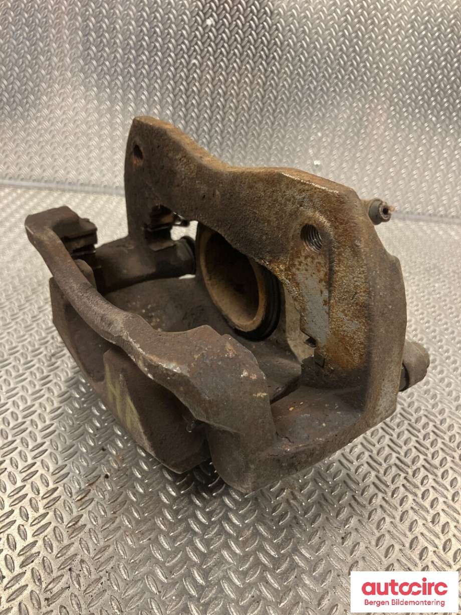Bremsecaliper høyre foran til Toyota Auris 2015-2019 (Type II, Fase 2)  (TOYOTA|4773042091|)