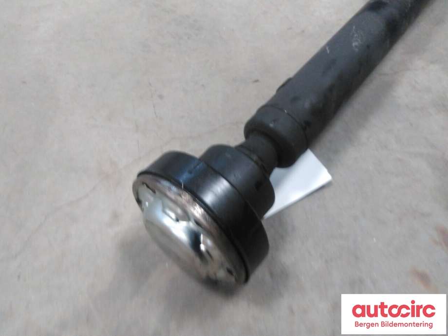 Mellomaksel fremre til Audi Q7 2006-2010 (Type I, Fase 1) (AUDI|7L0 521 101 H|)