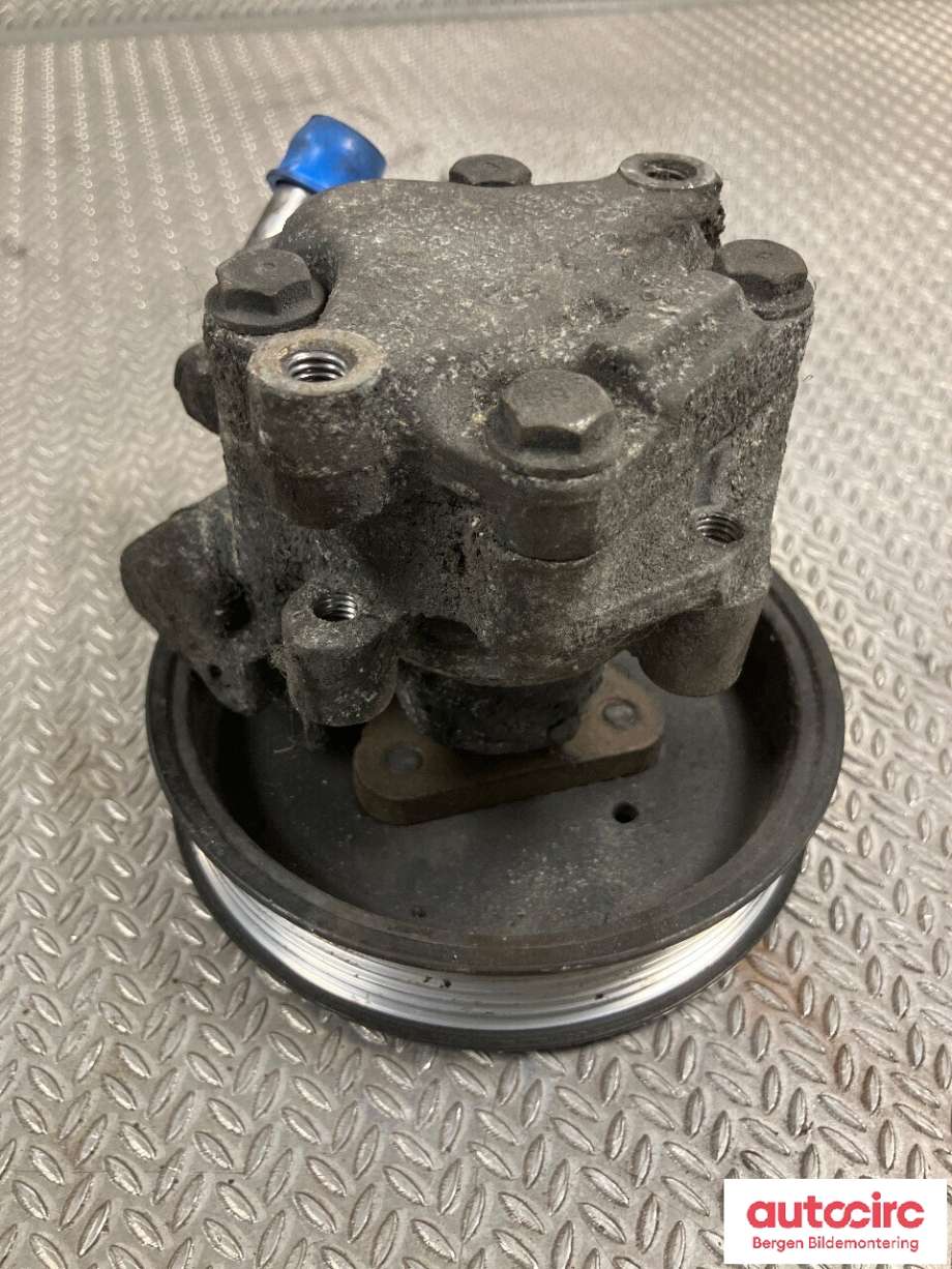 Servo pumpe mekanisk til Audi Q7 2006-2010 (Type I, Fase 1)  (AUDI|7L8 422 154 D|)