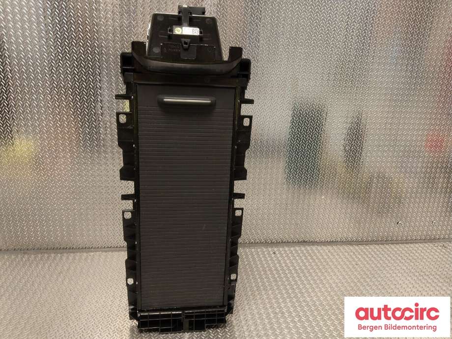 Innredning, Konsoll til VW ID.4 2020-->>  (VOLKSWAGEN|11A 863 071 A|)