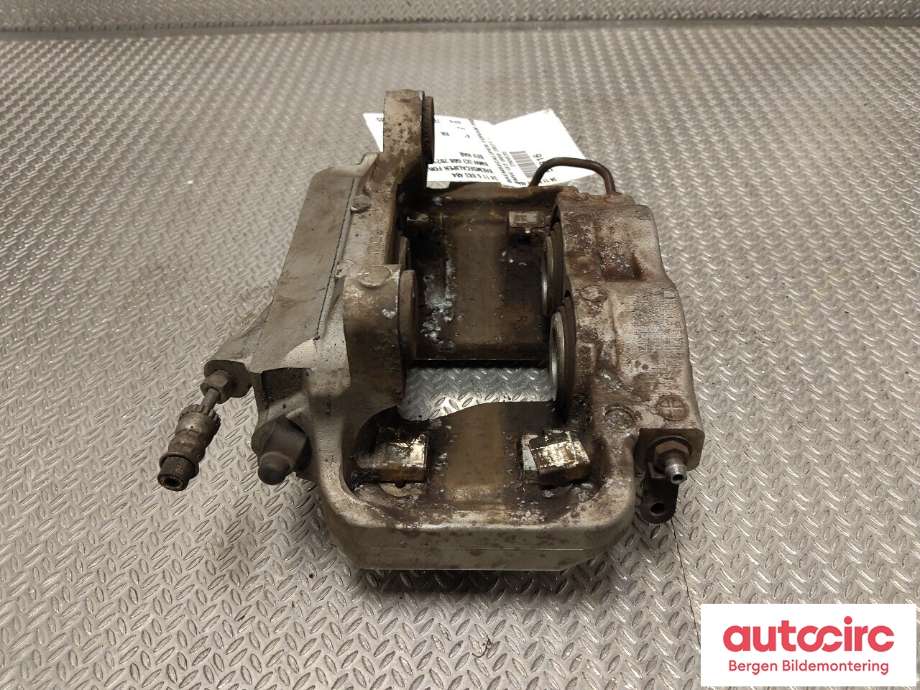 Bremsecaliper høyre foran til BMW iX3 2021-->>  (BMW|34 11 6 883 484|)