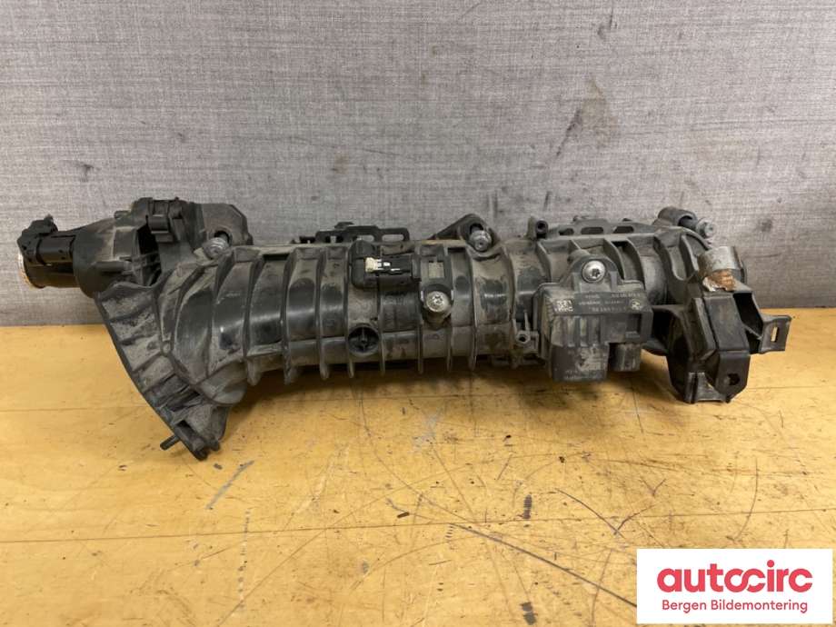 Manifold innsug til BMW X3 2010-2017 (F25) (F25) (BMW|11 61 7 807 991||108452S10)