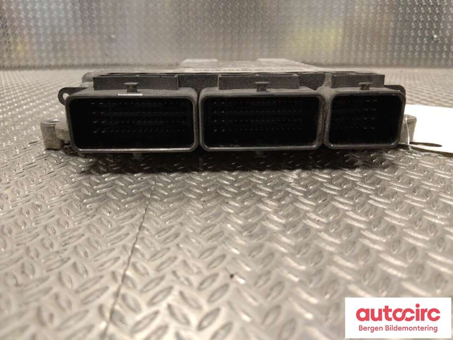 Styreenhet motor til Renault Master 2010-2013 (Type III, Fase 1) (RENAULT|237100899R||0 281 017 977)