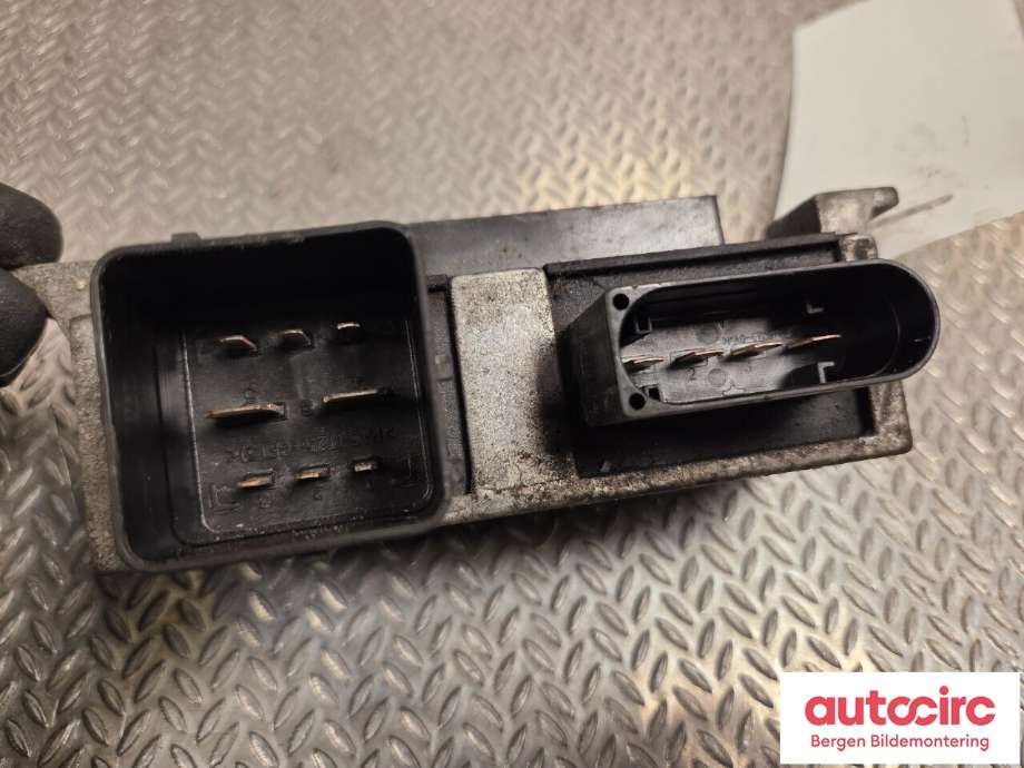 Rele gløde til Renault Master 2010-2013 (Type III, Fase 1)  (RENAULT|8200558438A|)