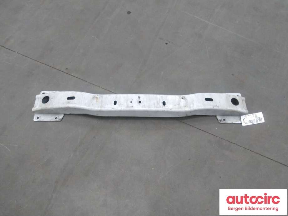 Støtfangerforsterkning foran til Renault Master 2010-2013 (Type III, Fase 1)  (RENAULT|0812W92|)