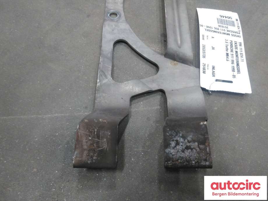 Diverse deler til Porsche 911 1998-2005 (996) (996) (PORSCHE|996 111 024 71|)