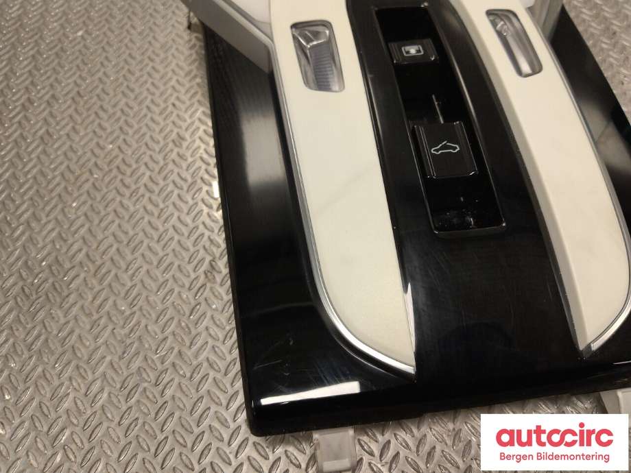 Tak konsoll til Hongqi E-HS9 2022-->>  (HONGQI|3714155DB01H003|3714155DB01AH003|)