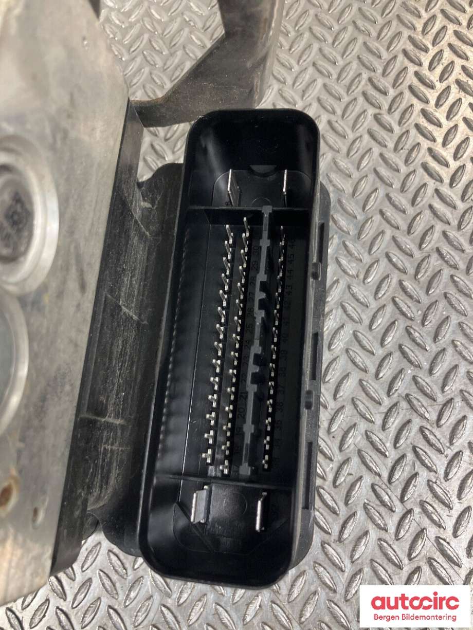ABS sentral til Volvo V60/V60 CC 2013-2018 (Type I, Fase 2) (VOLVO|31400546|)